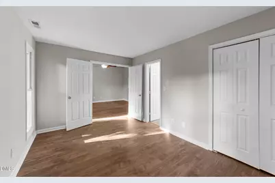 4110 Sedgewood Drive #302, Raleigh, NC 27612 - Photo 19