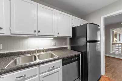 4110 Sedgewood Drive #302, Raleigh, NC 27612 - Photo 13