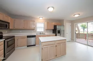 203 Halls Mill Dr, Cary, NC 27519 - Photo 23