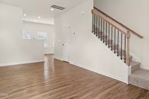 192 Courtside Dr, Dunn, NC 28334 - Photo 3