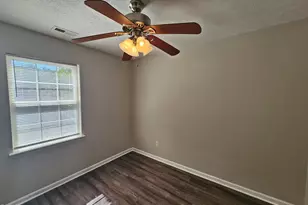 2 Tarrywood Ct, Durham, NC 27703 - Photo 33