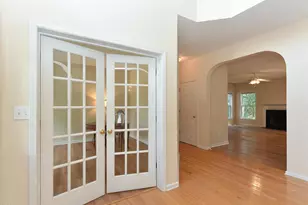 406 Somersview Dr, Chapel Hill, NC 27514 - Photo 7