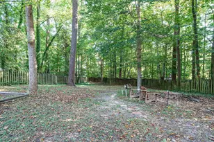 4104 Betterton Dr, Raleigh, NC 27613 - Photo 29