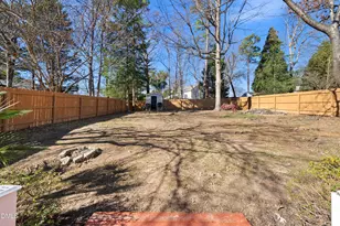 8313 Bellingham Cir, Raleigh, NC 27615 - Photo 31