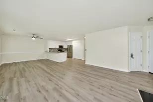 301 Glen Echo Ln, Cary, NC 27518 - Photo 17