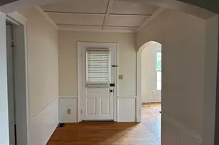 209 E Harnett St, Dunn, NC 28334 - Photo 3