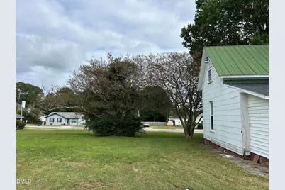 209 E Harnett Street, Dunn, NC 28334 - Photo 21