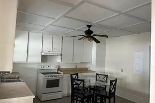 209 E Harnett St, Dunn, NC 28334 - Photo 13