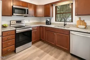 13 Patriot Cir, Durham, NC 27704 - Photo 7