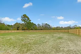 636 Tart Town Rd, Dunn, NC 28334 - Photo 27