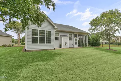 9805 Carlyle Hills Way, Raleigh, NC 27617 - Photo 39