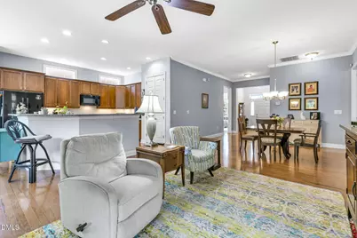 9805 Carlyle Hills Way, Raleigh, NC 27617 - Photo 7