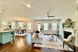 562 Beacon Ridge Blvd, Chapel Hill, NC 27516 - Photo 9