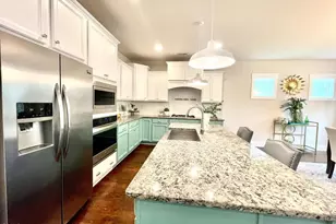 562 Beacon Ridge Blvd, Chapel Hill, NC 27516 - Photo 15