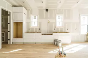 204 E Whitaker Mill Rd, Raleigh, NC 27608 - Photo 17