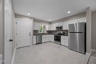 4001 Arckelton Dr, Raleigh, NC 27612 - Photo 7