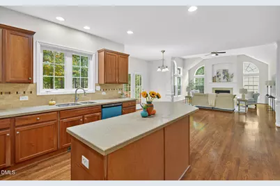 8401 Piney Branch Drive, Apex, NC 27539 - Photo 23