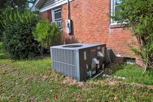 609 Regina Dr, Spring Lake, NC 28390 - Photo 29