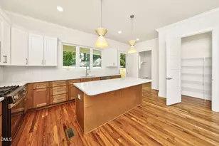 901 Deboy St, Raleigh, NC 27606 - Photo 7