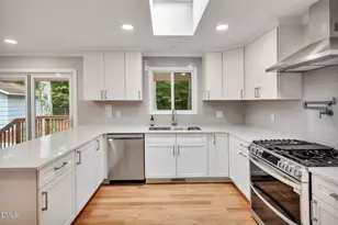 807 Ellynn Dr, Cary, NC 27511 - Photo 21