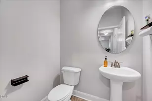 202 Hillmont Dr, Garner, NC 27529 - Photo 5