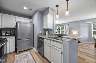 1021 Brighthurst Dr, Raleigh, NC 27605 - Photo 15