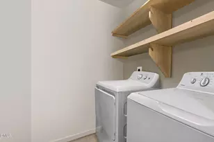 1021 Brighthurst Dr, Raleigh, NC 27605 - Photo 19