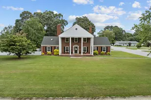 800 S Howard Cir, Tarboro, NC 27886 - Photo 3