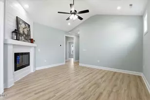 602 S Vance St, Fremont, NC 27830 - Photo 9