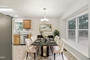 110 Penchant Ct, Cary, NC 27513 - Photo 11