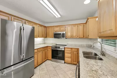 110 Penchant Court, Cary, NC 27513 - Photo 9