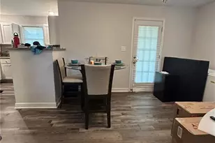 1317 Hardesty Ln, Winston-Salem, NC 27101 - Photo 3