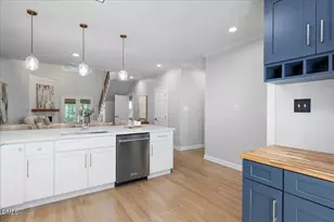 105 Brush Stream Dr, Cary, NC 27511 - Photo 7