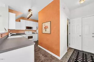 2140 Thornblade Dr, Raleigh, NC 27604 - Photo 5