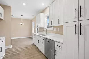 1049 Jada Allen Rd, Dunn, NC 28334 - Photo 15