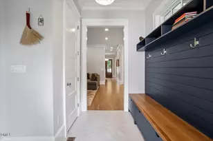 547 Guilford Cir, Raleigh, NC 27608 - Photo 47