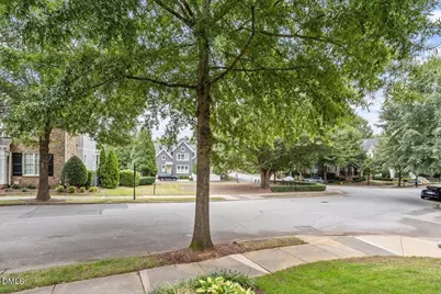 547 Guilford Circle, Raleigh, NC 27608 - Photo 59