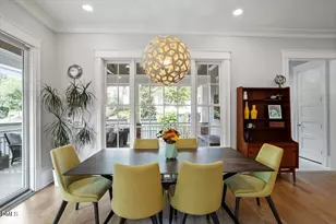 547 Guilford Cir, Raleigh, NC 27608 - Photo 21