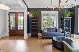 547 Guilford Cir, Raleigh, NC 27608 - Photo 9