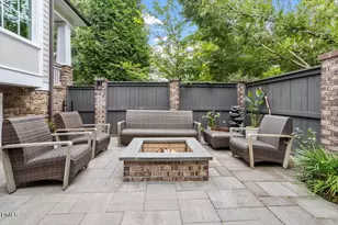 547 Guilford Cir, Raleigh, NC 27608 - Photo 53