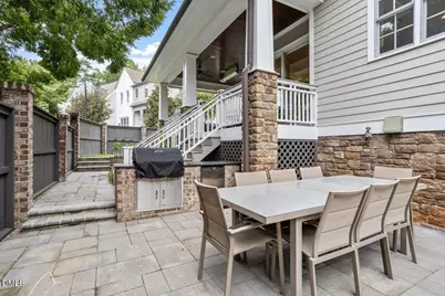 547 Guilford Circle, Raleigh, NC 27608 - Photo 51