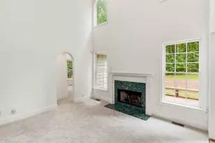 2721 Glassman Ln, Raleigh, NC 27606 - Photo 3