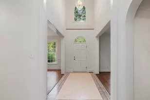 2721 Glassman Ln, Raleigh, NC 27606 - Photo 7