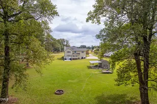 168 Tanning Ridge Dr, Dunn, NC 28334 - Photo 7