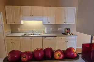 3015 Winston Dr, Burlington, NC 27215 - Photo 7