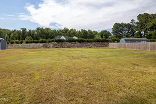 108 Fireside Dr, Benson, NC 27504 - Photo 37