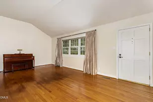 1009 Westwood Dr, Raleigh, NC 27607 - Photo 7