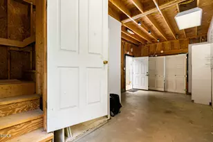 1009 Westwood Dr, Raleigh, NC 27607 - Photo 33