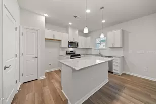 213 Bridle Brk Wy, Fuquay Varina, NC 27526 - Photo 5