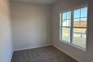 452 Ashley Hts Dr, Aberdeen, NC 28387 - Photo 3